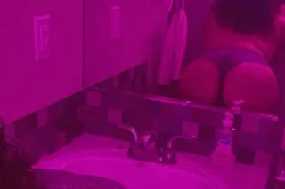 Hot Mixed, Curly head Italian ... - Image 1