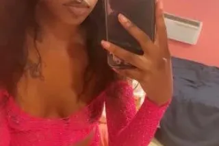 Outcalls/Carplay ONLY ‼. Dream... - Image 1