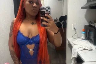 INCALL AVAILABLE 💋 - Image 2