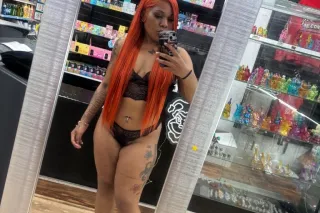 INCALL AVAILABLE 💋 - Image 3