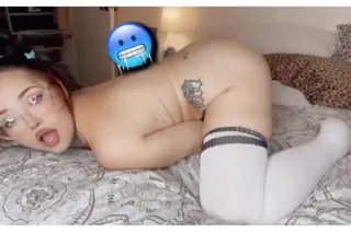 PiERCED PUSSY 💦 CUM SEE ME🤗 - Image 5