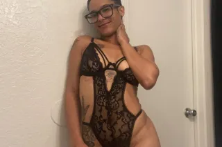 PEACHES 🍑 N CREAM 💦 - Image 2